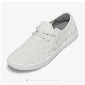 ALLBIRDS Tree Skippers white women’s 10